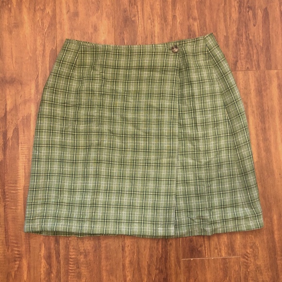 Tristan & Iseut green plaid mini skirt - Picture 1 of 2